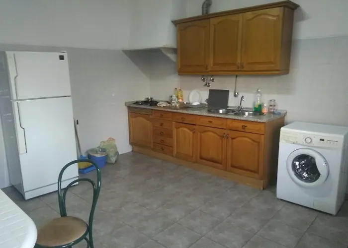 Sesimbra Vandrerhjem *